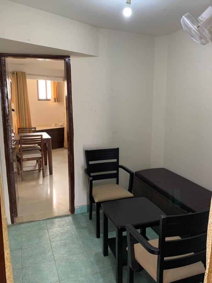 Kamil'S Studio Apartment Lakhnaú Exteriér fotografie